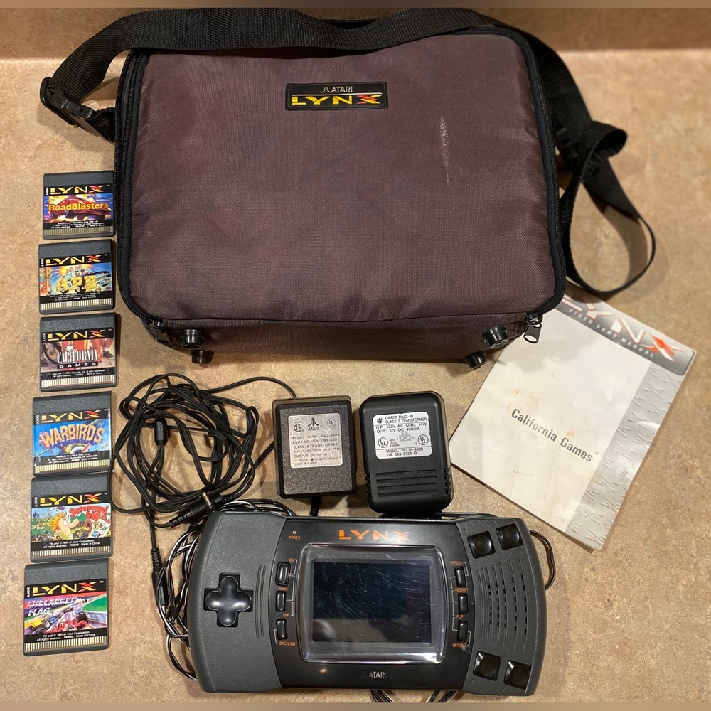 Atari Lynx Handheld Bundle (parts/repair)